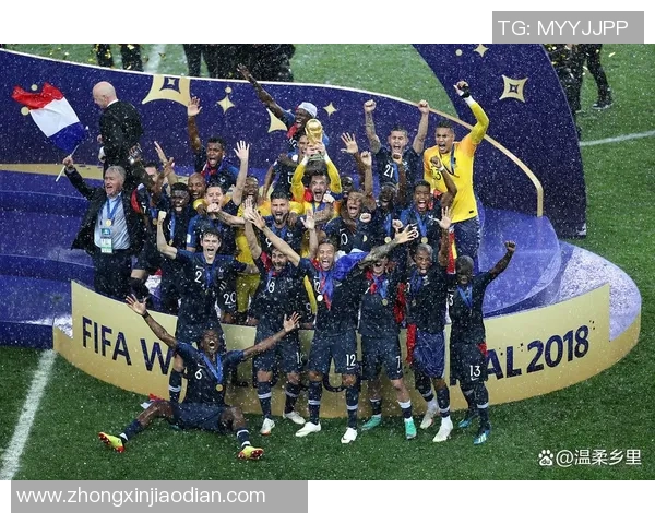 维拉足球队全新球星阵容曝光明星球员合影引人关注